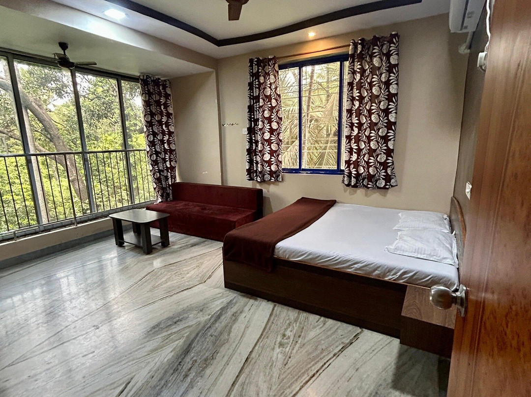 Shreyas Residency主图