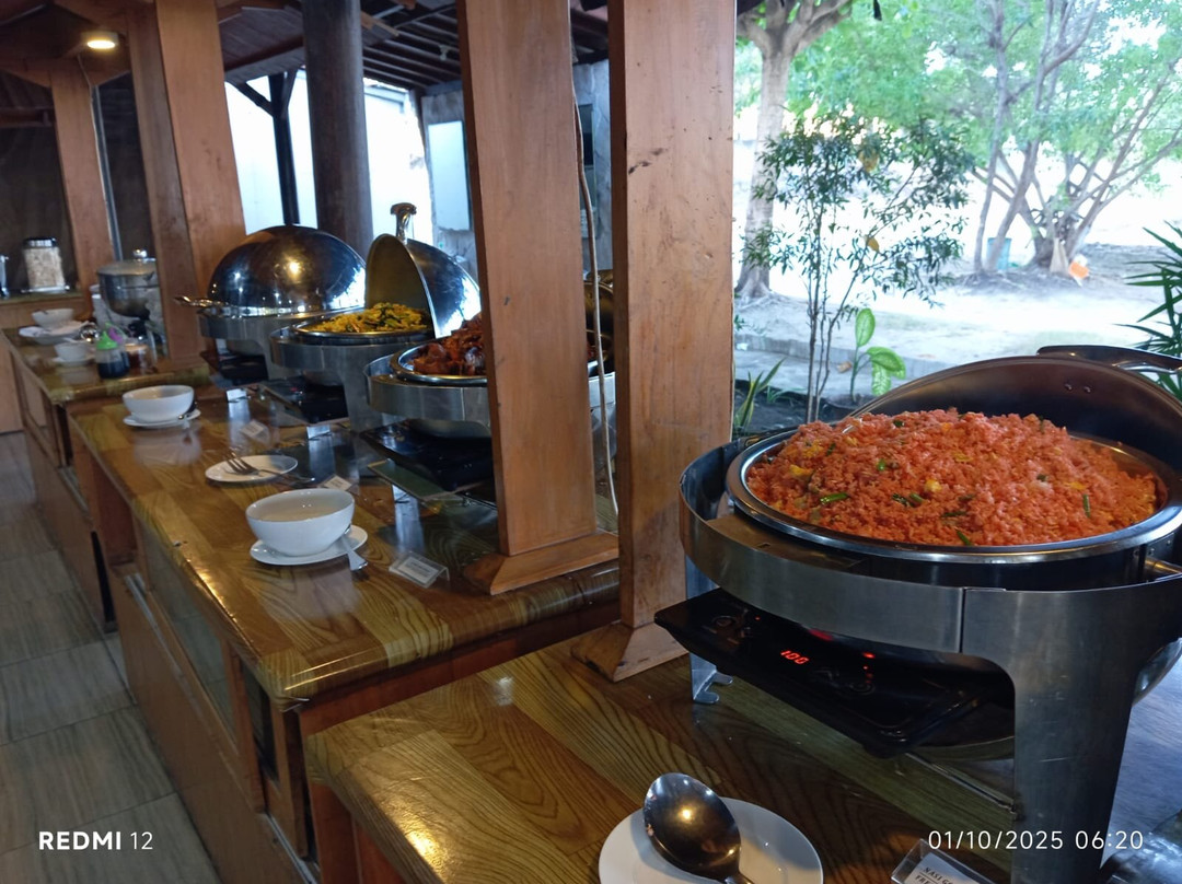 Padadita Beach Hotel主图