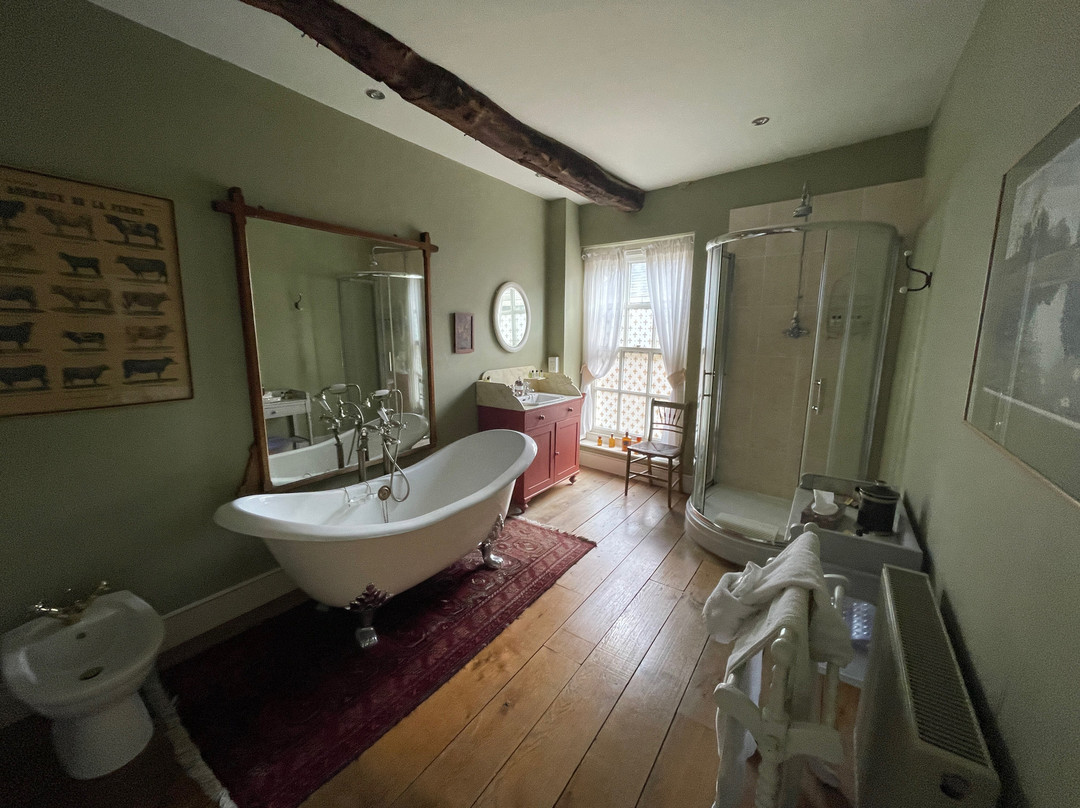 Peacocks Fine B&B主图