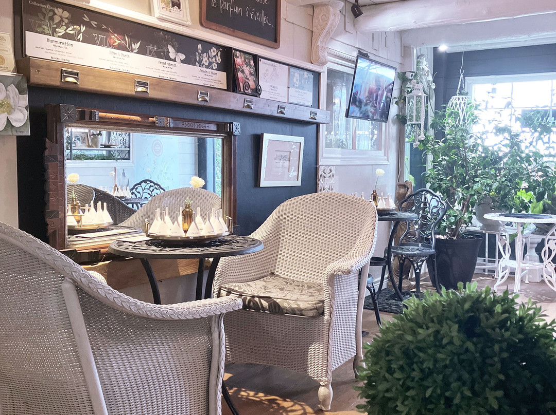 La Grange Du Parfumeur-梅戈格必去景点