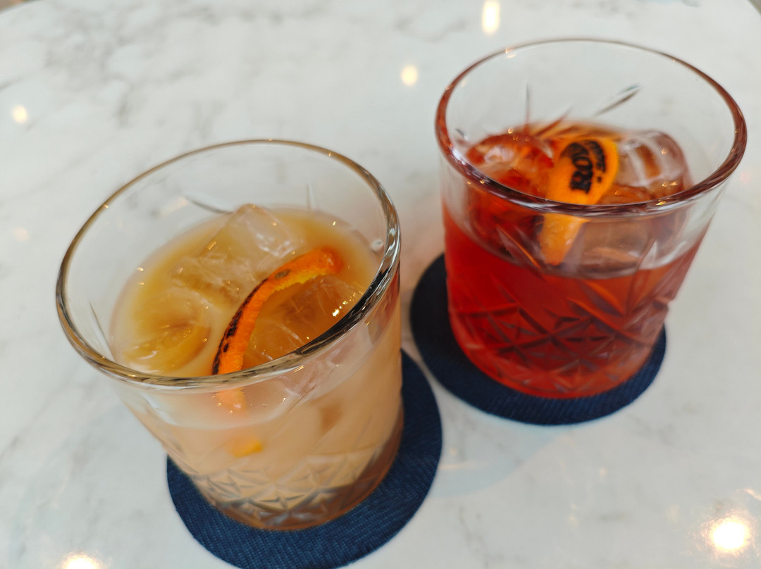 Royale Barrel Bistro Bar Qawra