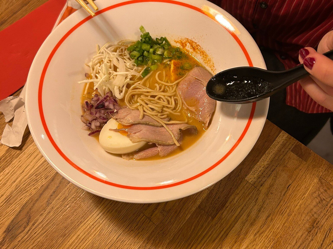 Meira Ramen Momo