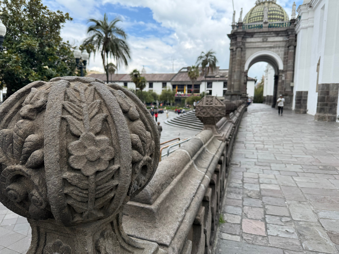 Quito Free Walking Tour-基多必去景点