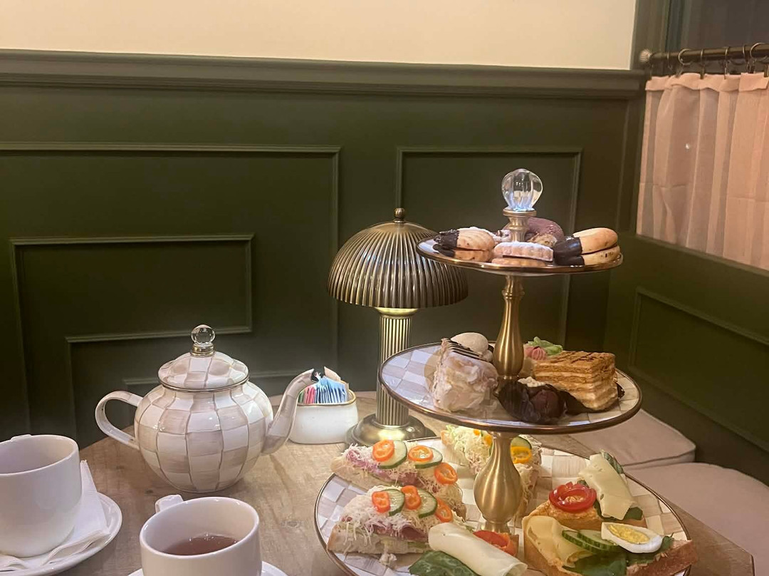 Bon Vivant Patisserie & Cakery