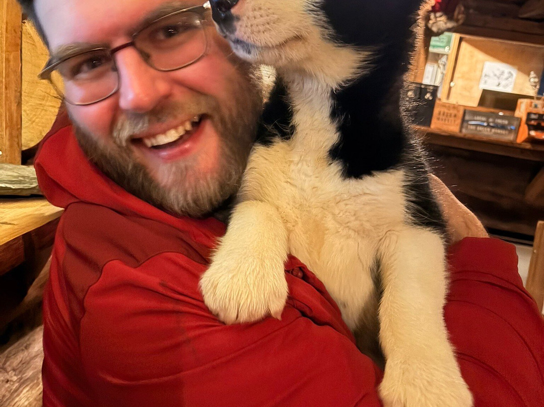 Green Dog Svalbard-朗伊尔城必去景点