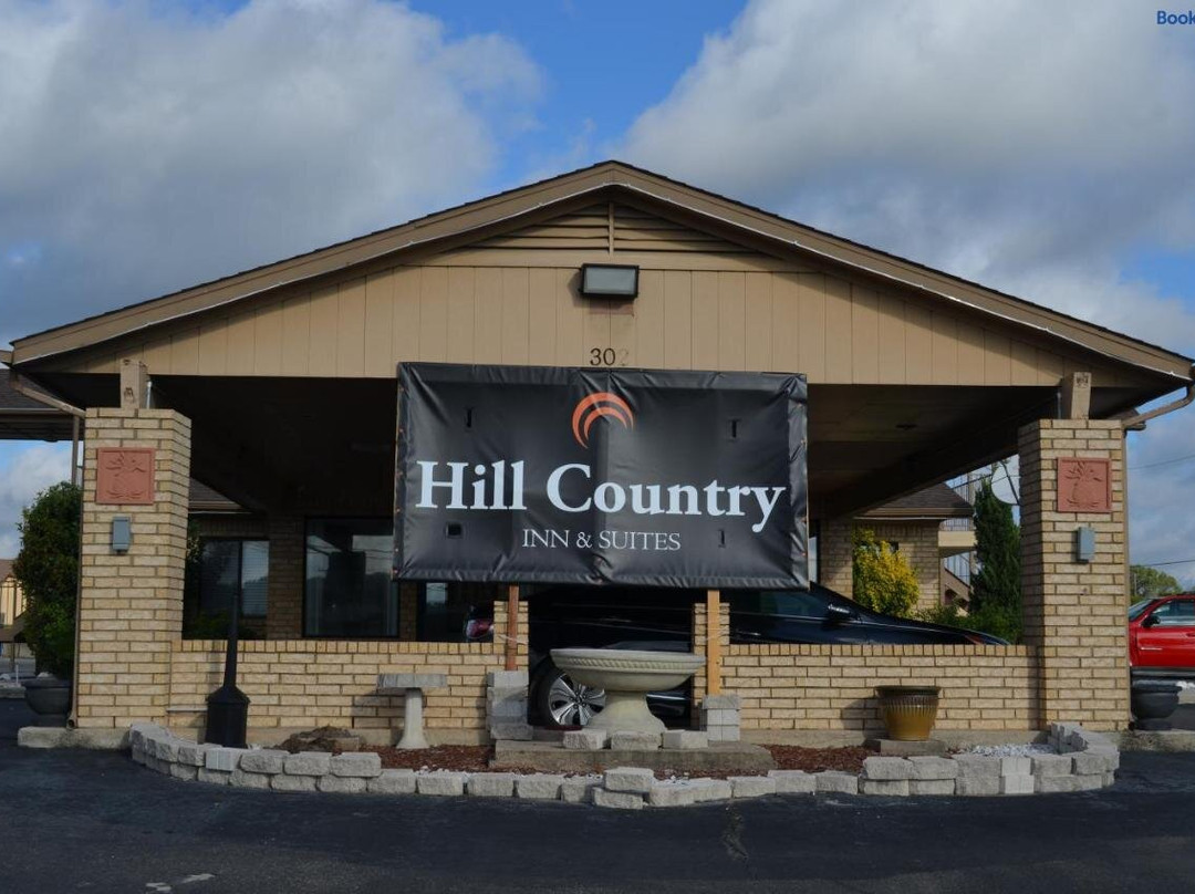 Hill Country Inn & Suites