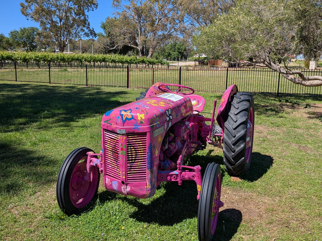 Kies Family Wines-林道必去景点