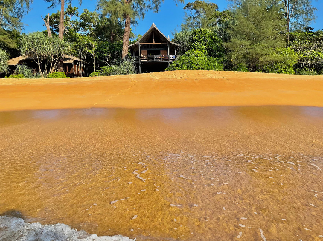 金佛海滩度假村主图