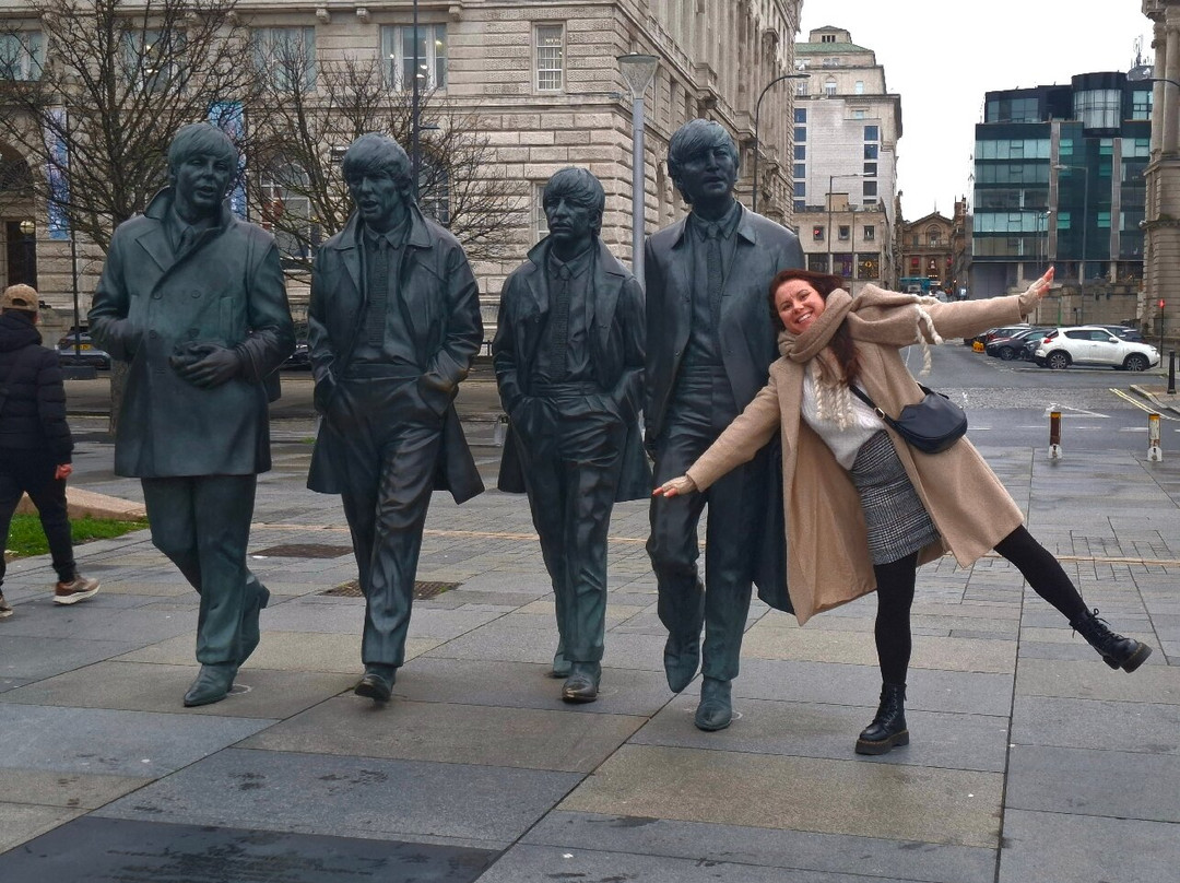 Beatles Statue-利物浦必去景点