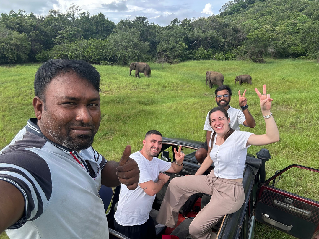 Indunil tours Sri Lanka-Deniyaya必去景点