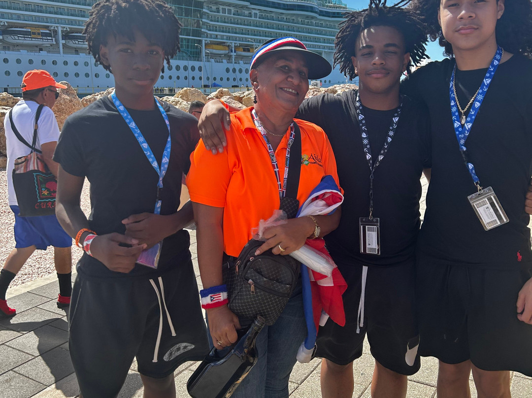 Aida Travel Services-威廉斯塔德必去景点