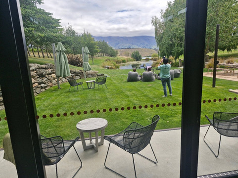 The Cloudy Bay Shed-克伦威尔镇必去景点