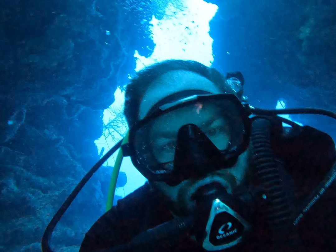 Blue Water Divers-Cockburn Town必去景点