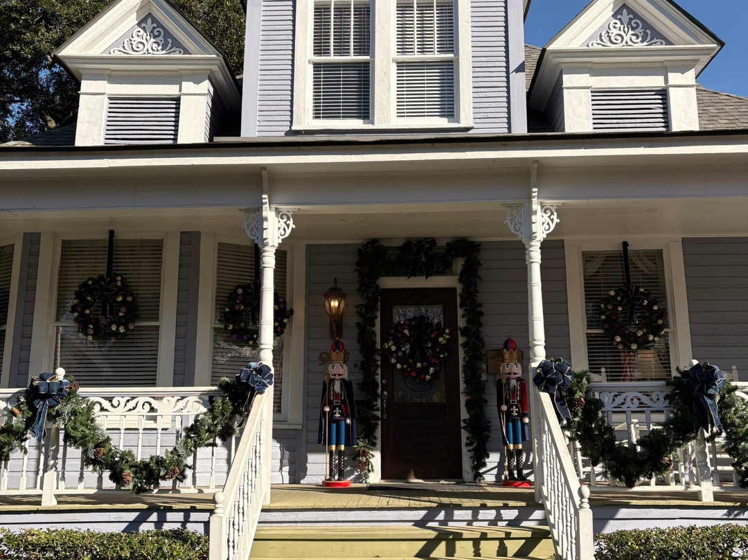 Violet Hill Bed And Breakfast主图