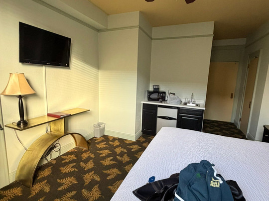 Finlen Hotel and Inn主图