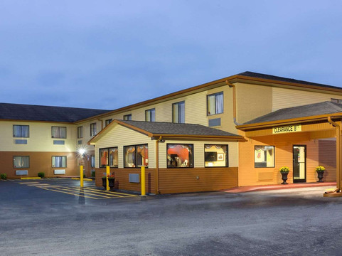 里奇蒙温德姆速8酒店主图