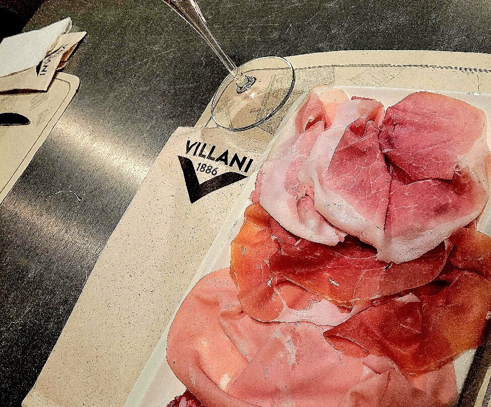 Villani Salumi-Castelnuovo Rangone必去景点