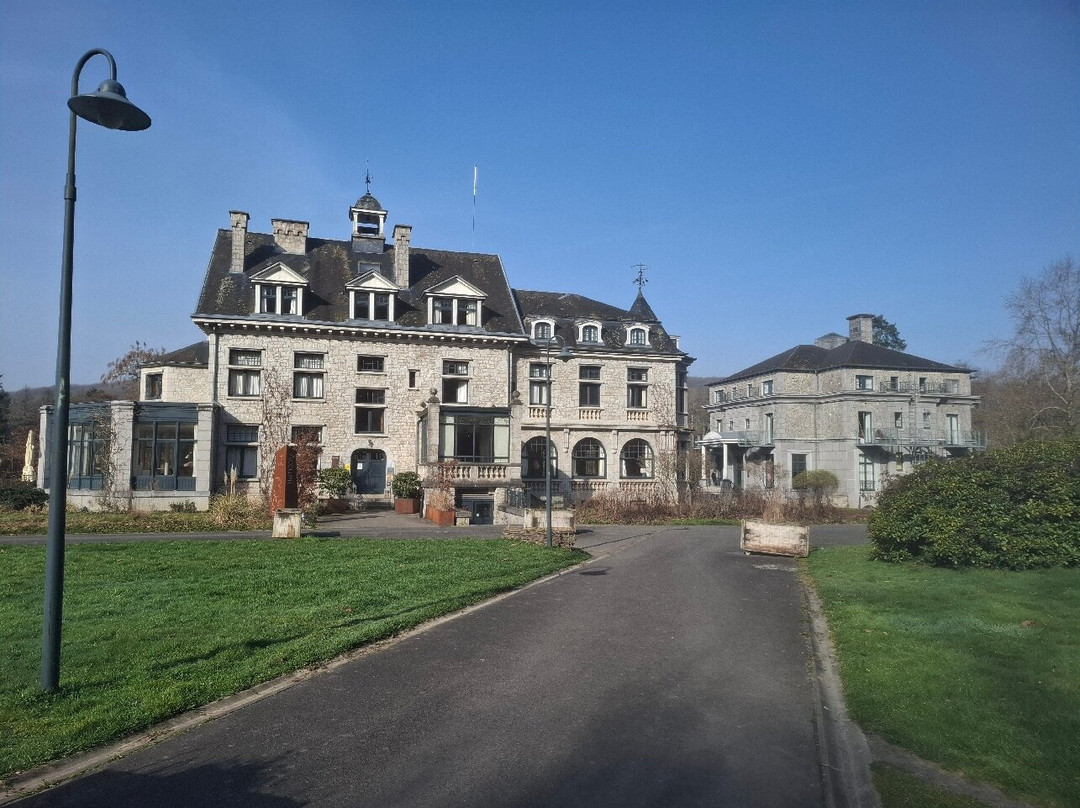 索尔比尔酒店主图