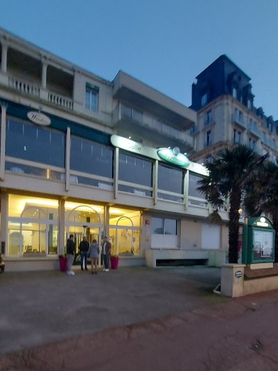 温莎海滨酒店-官方