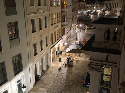 速韦特斯酒店主图