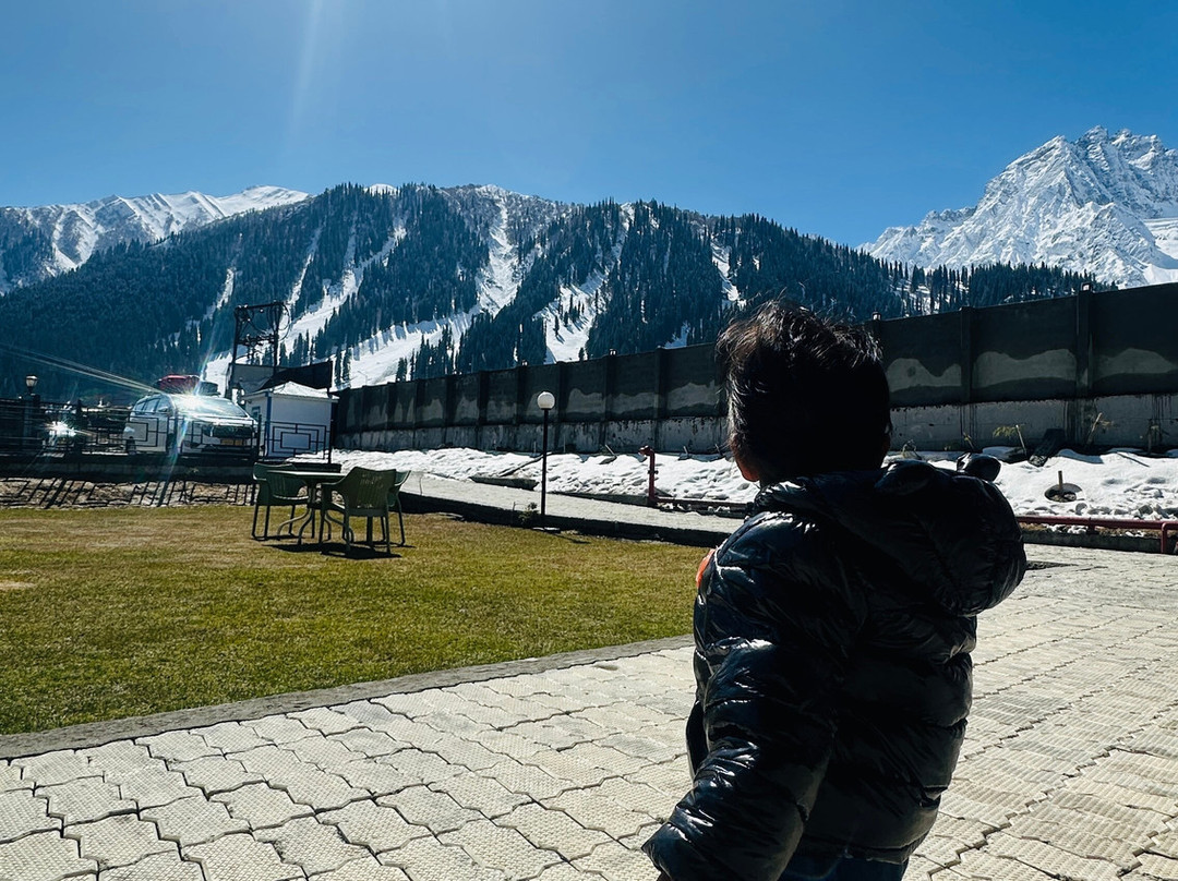 Ahanger HOBO-Srinagar必去景点