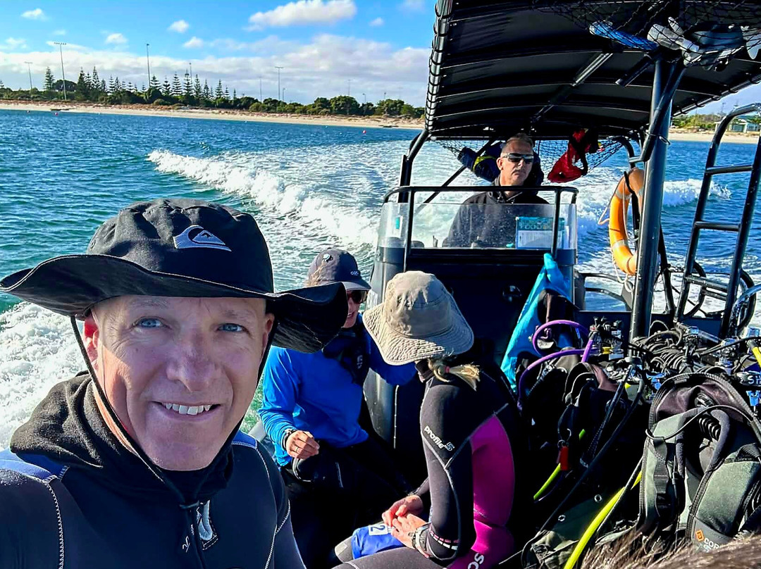 Swan Dive Busselton-巴瑟尔顿必去景点