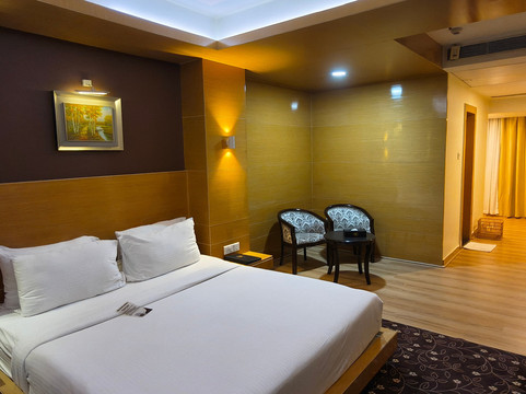 帕特里普特拉大陆酒店主图