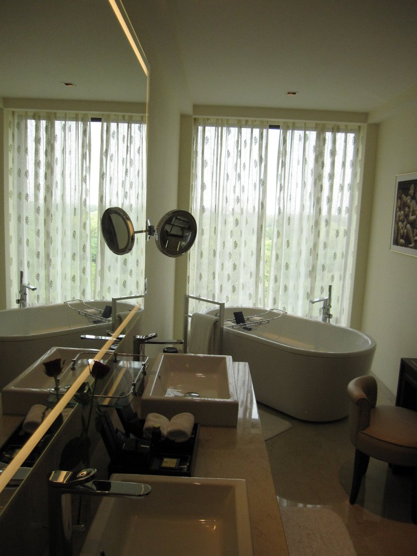 新德里欧贝罗伊酒店-浴室