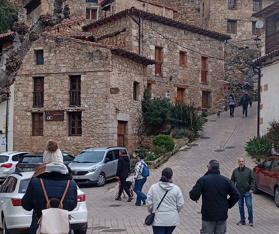 Cascada de Orbaneja-Orbaneja del Castillo必去景点