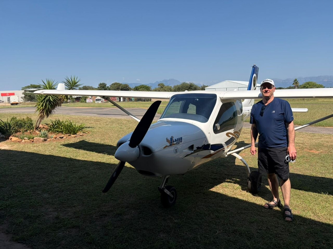 Leading Edge Flight School-霍德斯普鲁特必去景点