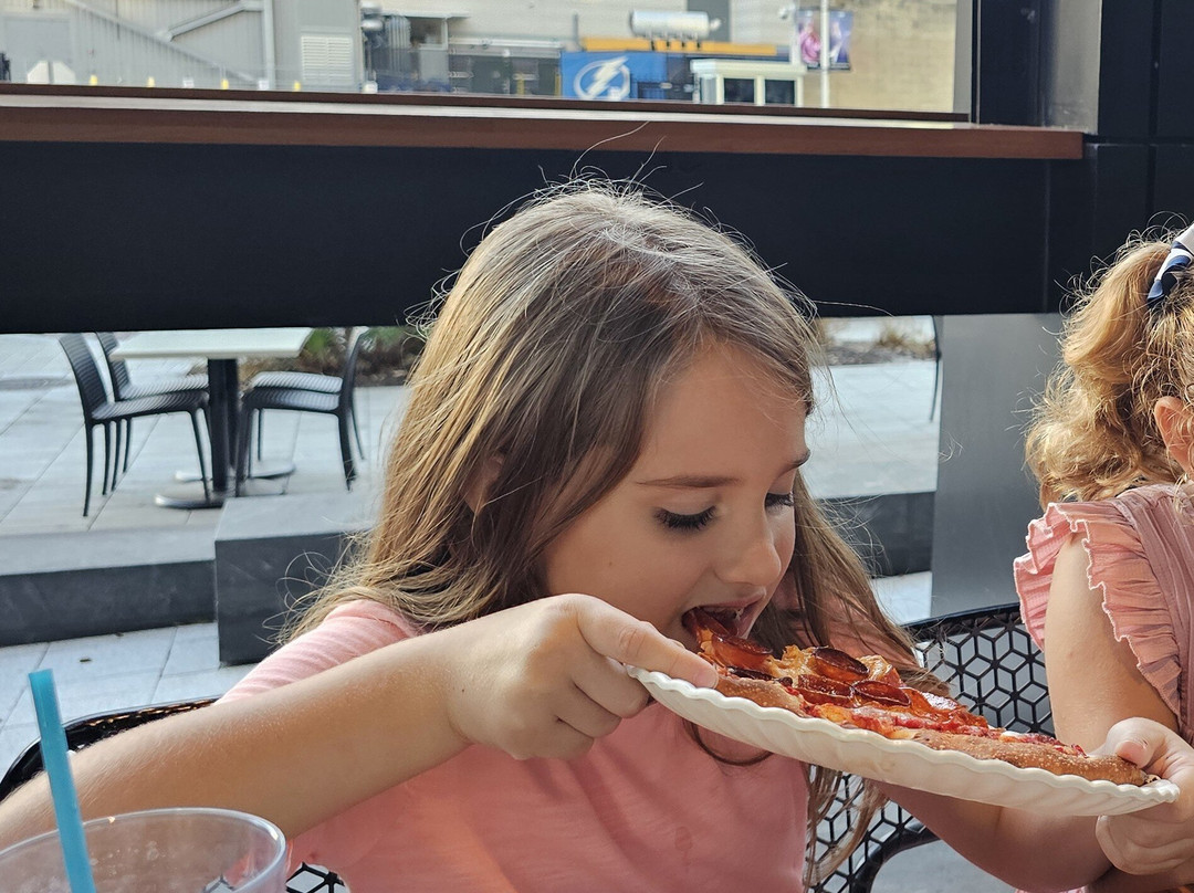 3 Corners Pizza
