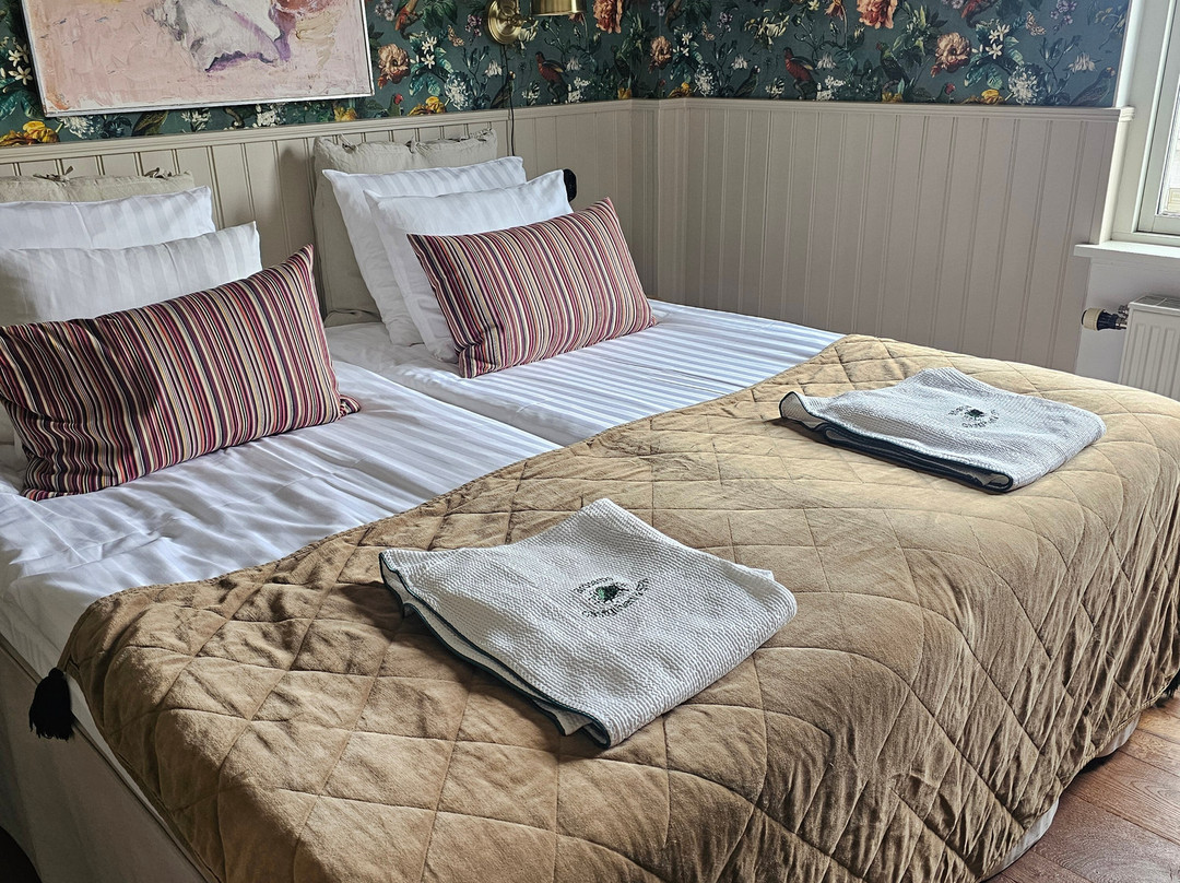 布罗萨捷斯提芙丽酒店暨SPA主图