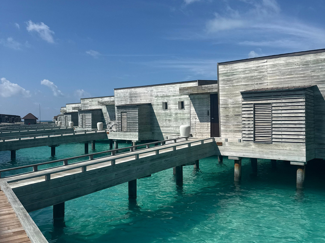 Kuda Villingili Resort Maldives主图
