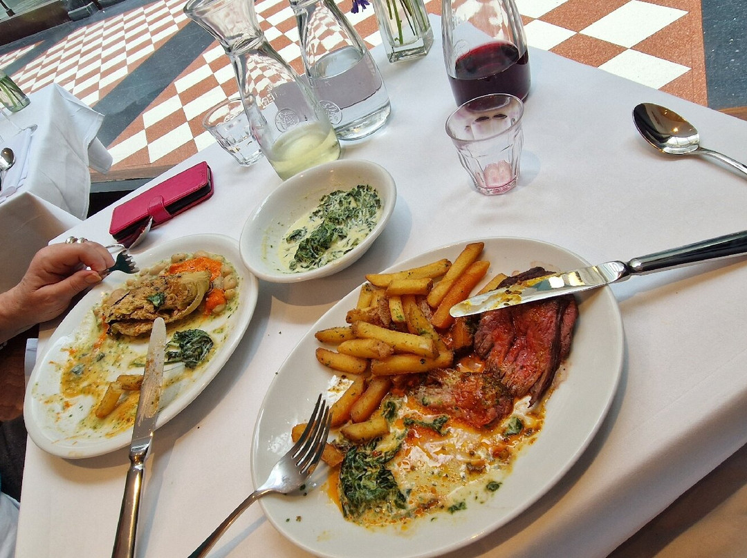 Samo Bistro