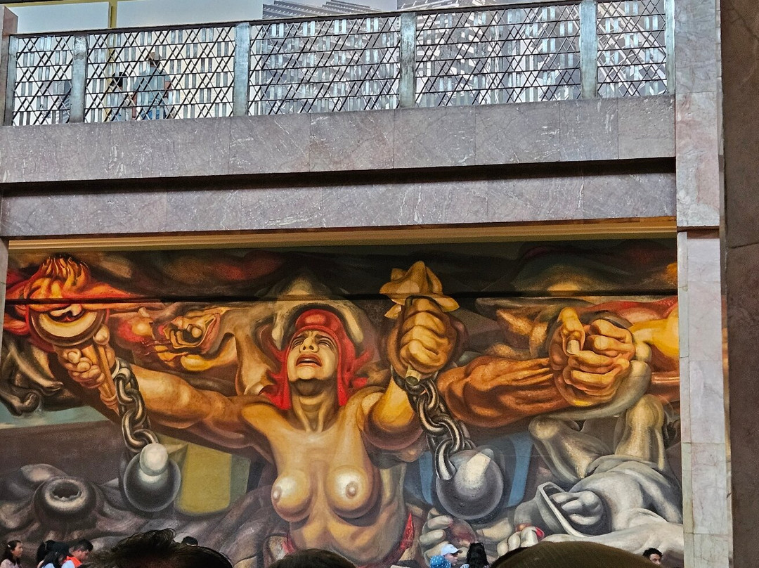 墨西哥国家美术宫-墨西哥城必去景点