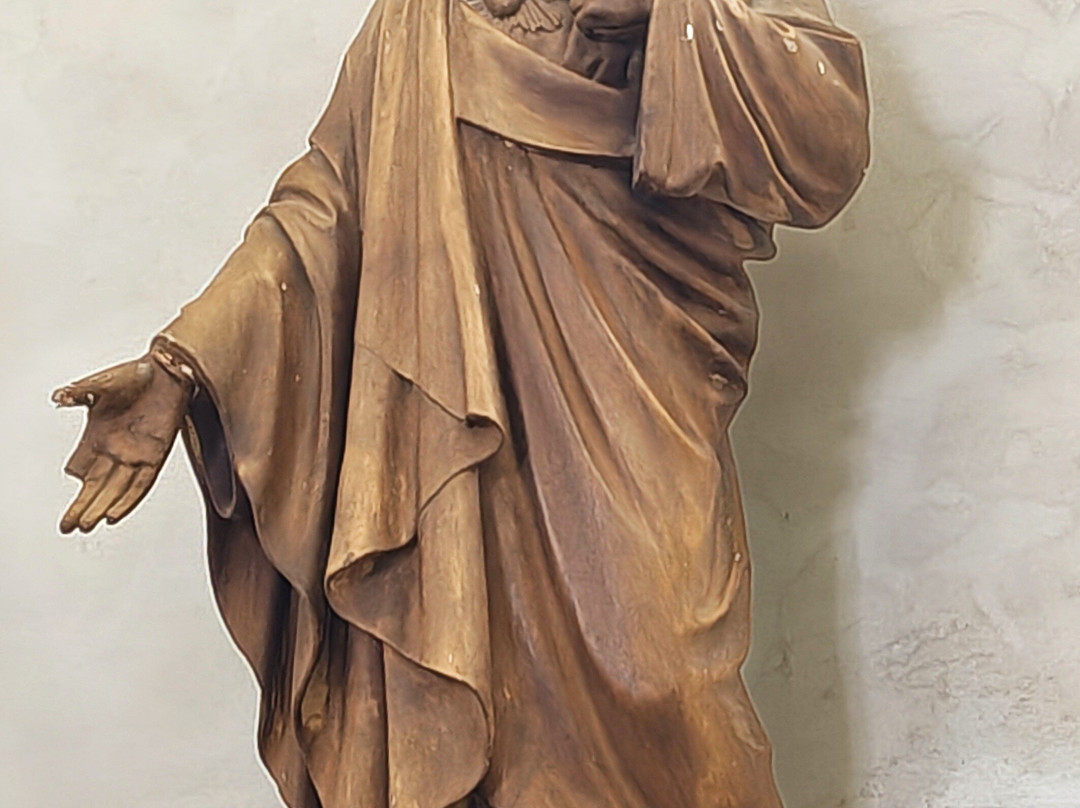Eglise Saint-Laurent (de la Salle)-Fontenay-le-Comte必去景点