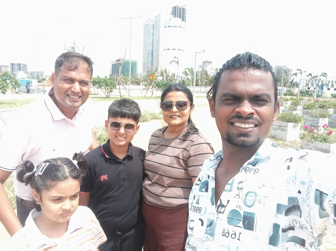 Drivers in Sri Lanka-科伦坡必去景点