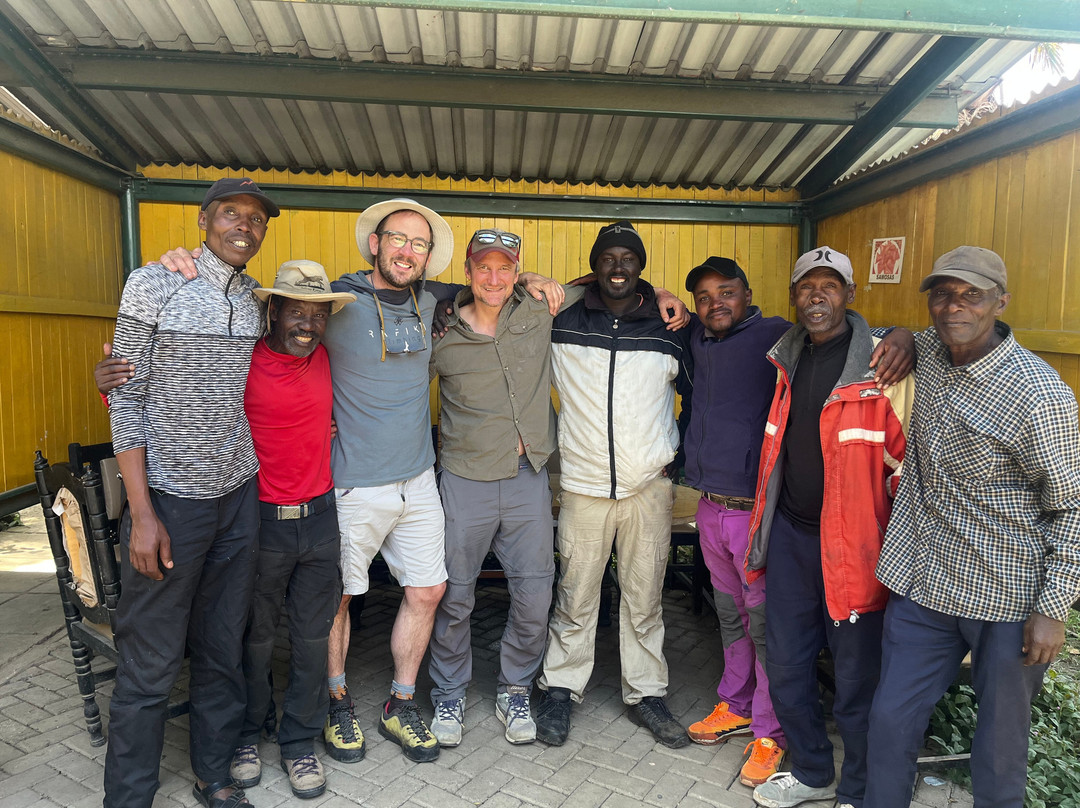 Mt. Kenya Guides and Porters Club-Naro Moru必去景点