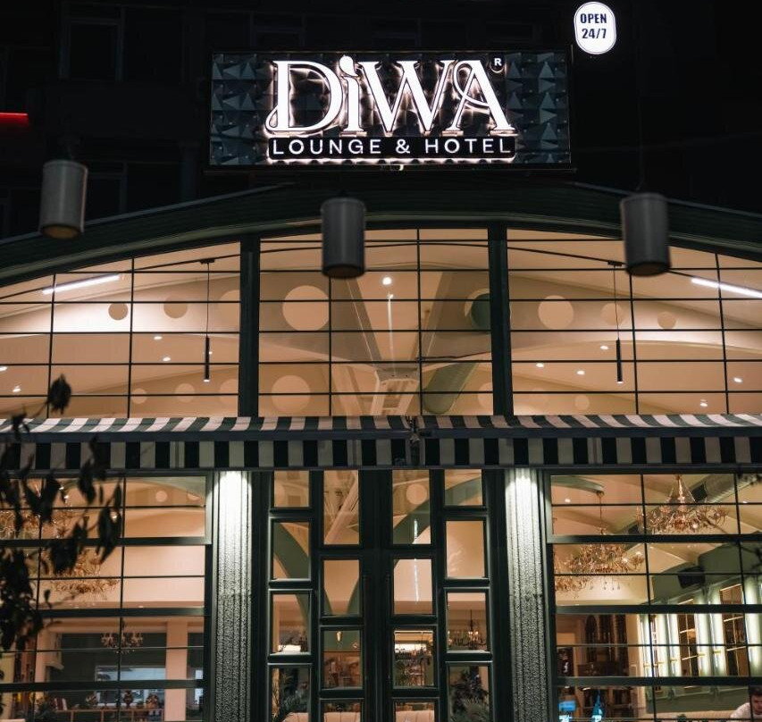 Diwa Lounge & Hotel