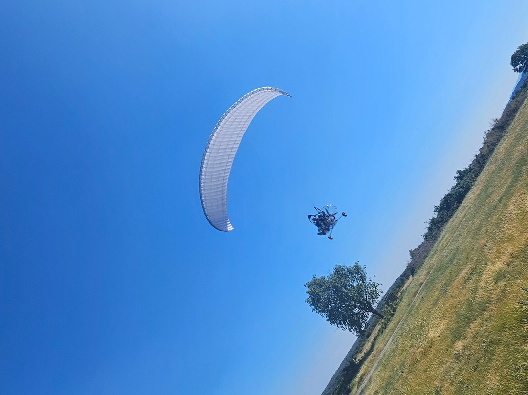 DParapente-埃尔埃斯科里亚尔必去景点
