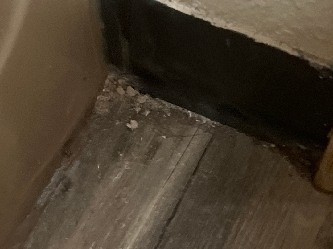 拉格兰德速8酒店主图