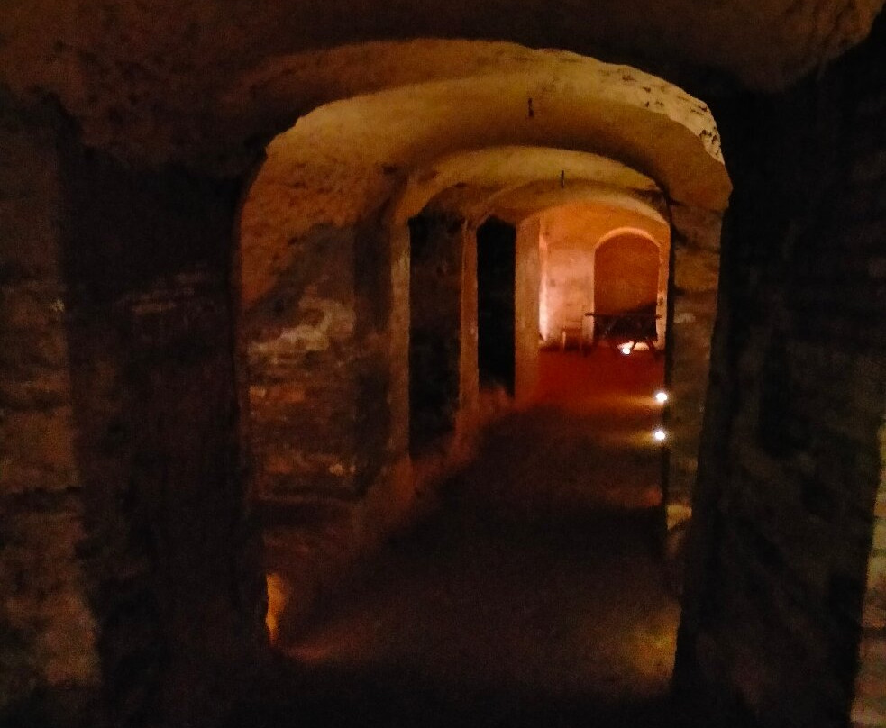 Grotte Tufacee Comunali-圣阿尔坎杰洛-迪罗马涅必去景点