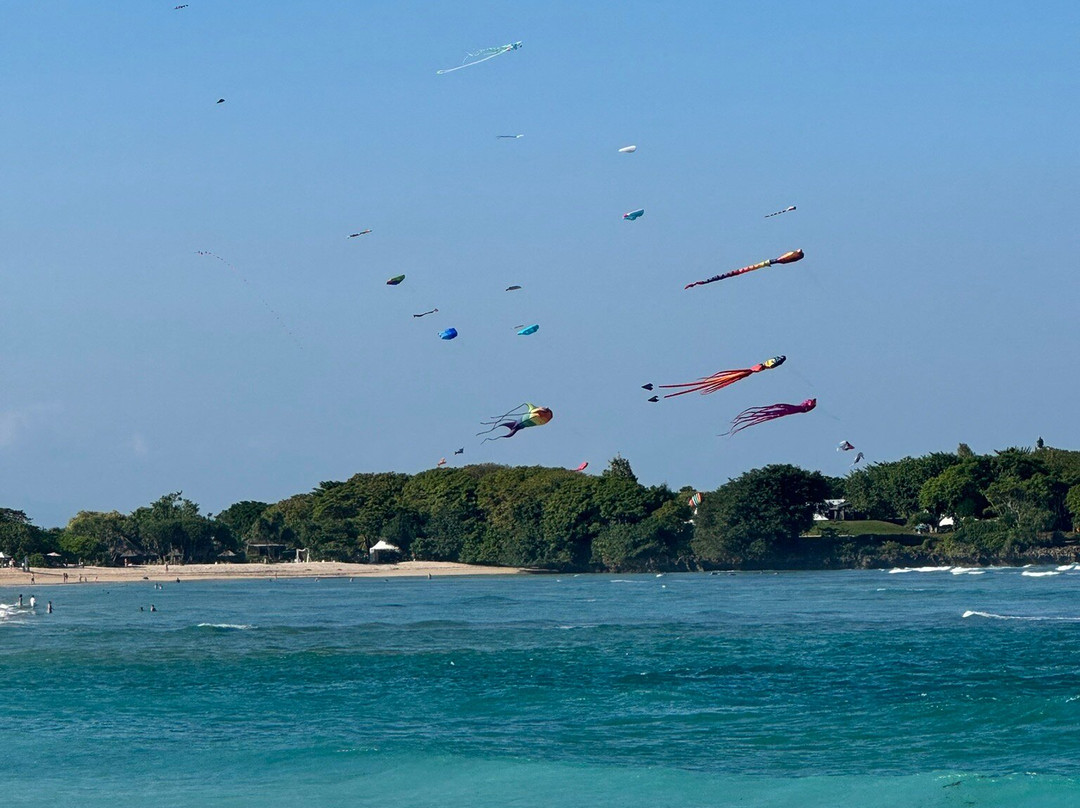 Mengiat Beach-努沙杜瓦必去景点