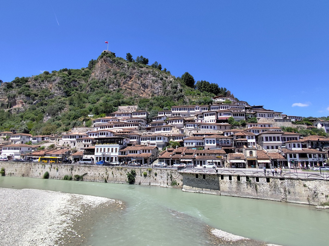 Albania Tour Guide-地拉那必去景点
