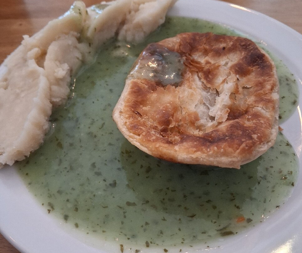 Champs Traditional Pie and Mash