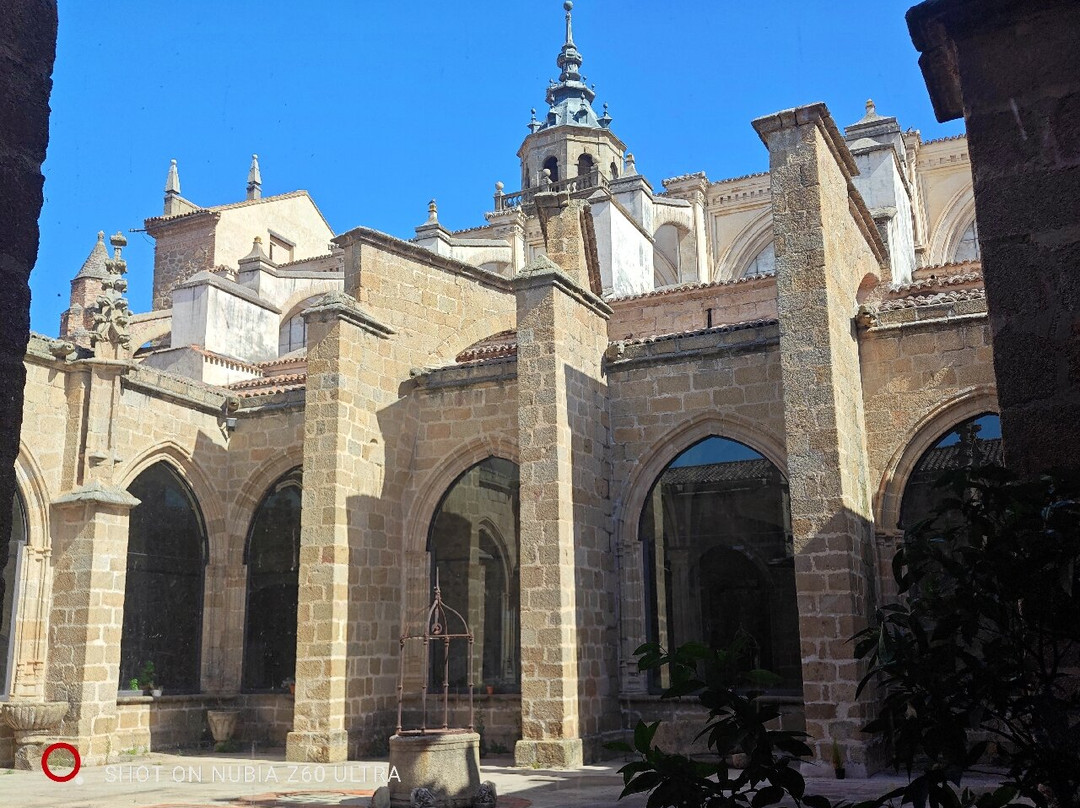 Colegiata de Santa María-塔拉韦拉-德拉雷纳必去景点