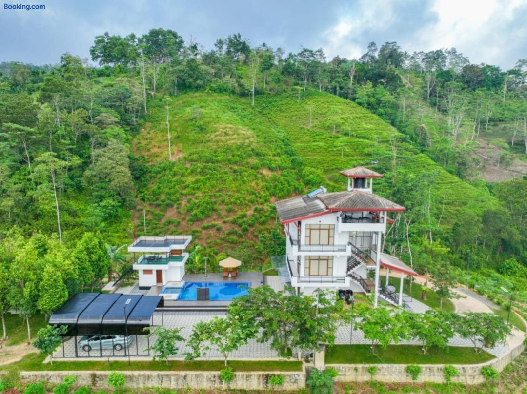 Hotel SUMMORA