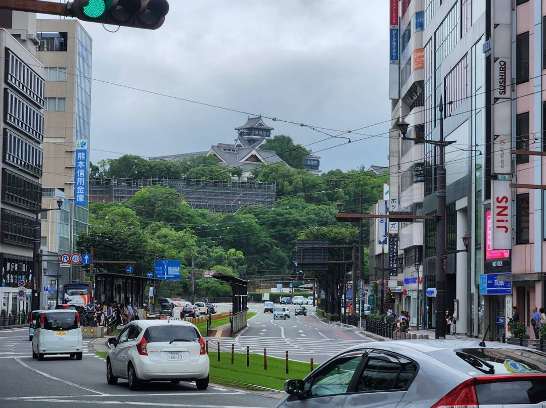 鹤见奥特莱斯公园