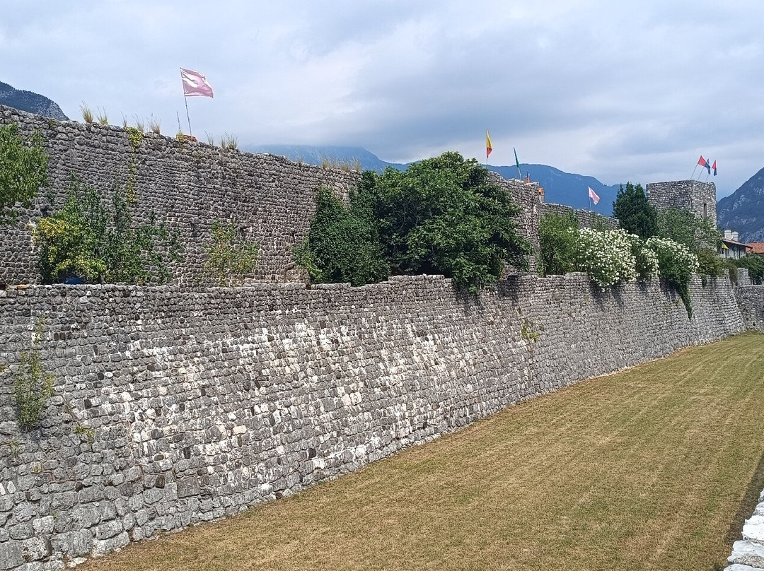 Borgo Medievale di Venzone-Venzone必去景点