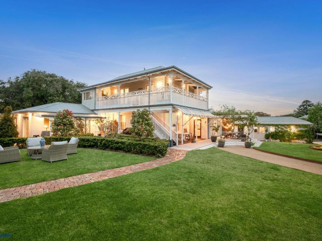 Spring Hill Holiday Units - Queenscliff